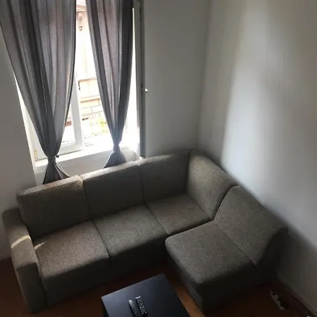 Cozy In The City Center Apartment Budapest