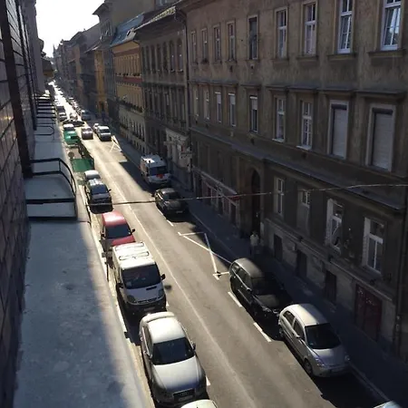 Appartamento Cozy In The City Center *